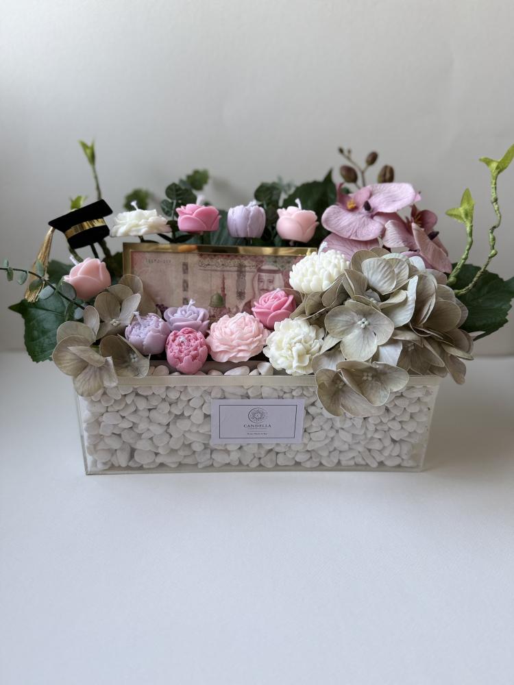 باقة شموع في صندوق أكريلك