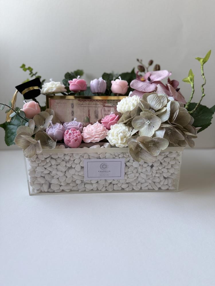 باقة شموع في صندوق أكريلك