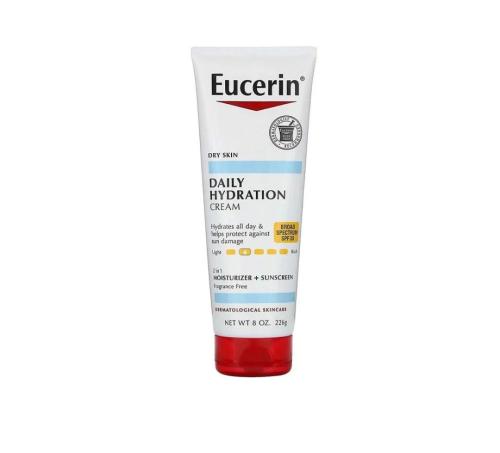 يوسرين كريم ترطيب يومي مع واقي شمس SPF 30 للبشرة ا...