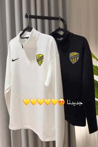 سويتر الاتحاد بفتحه الاصبع