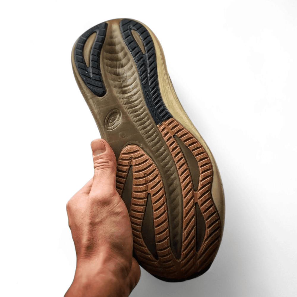 جل نيمبوس Gel-Nimbus 27