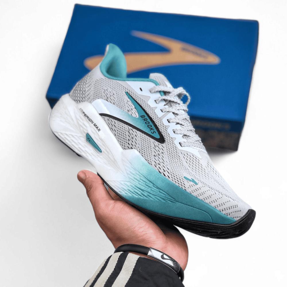 Brooks Hyperion Max 2