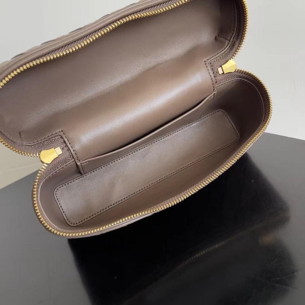 Bang Bang Vanity Case