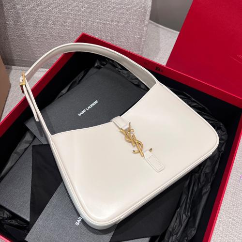 Size : 23*16*6.5cm