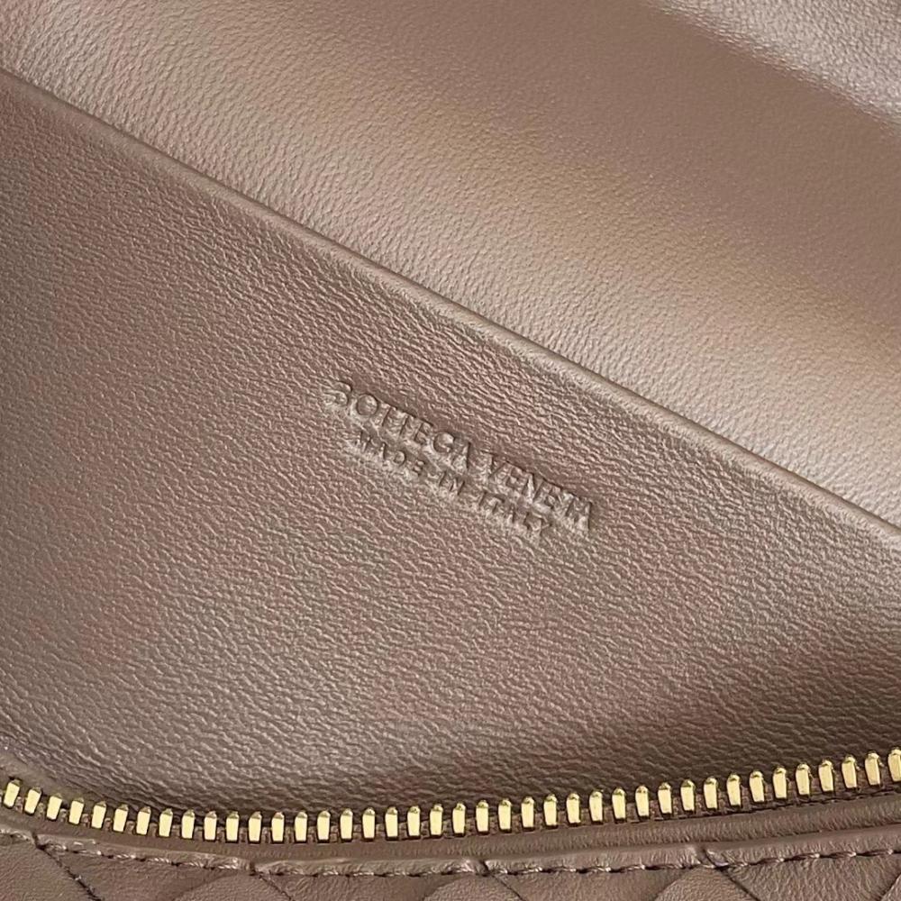Bang Bang Vanity Case