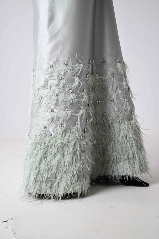 دراعة قماش ميكادو مع شك يدوي وريش