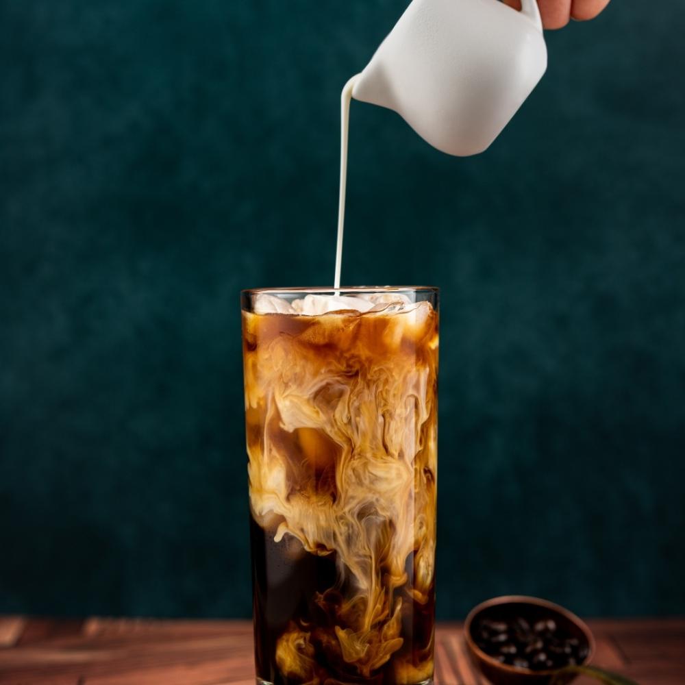 قهوة سعودية جاهزة | تجربة الطعم الأصيل في كل فنجان