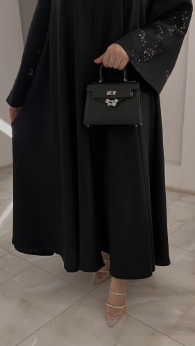 عباية نايا