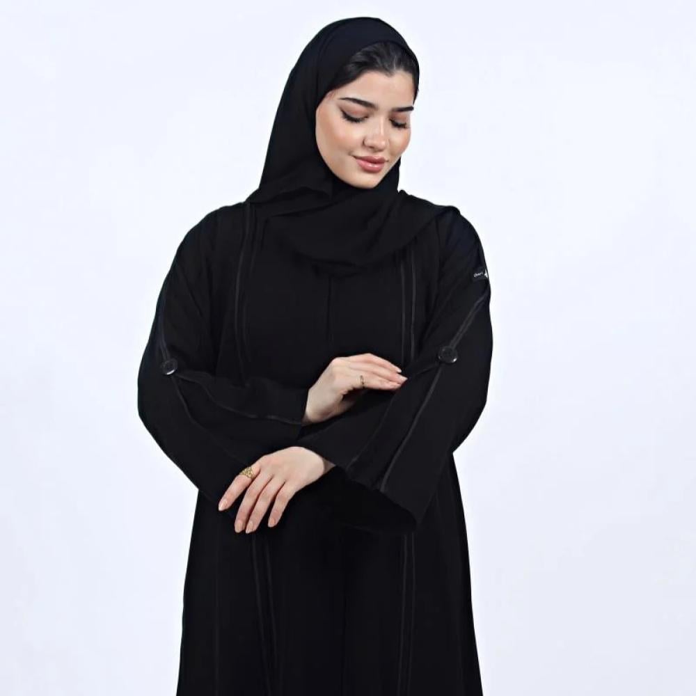 عبايات سوداء فخمة