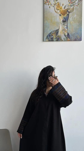 عباية عذراء