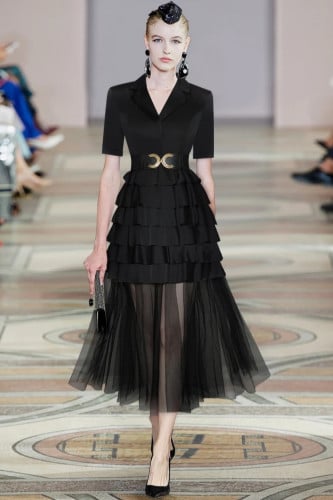 فستان أسود رفلز بحزام