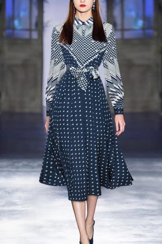 فستان ميدي نقش هندسي