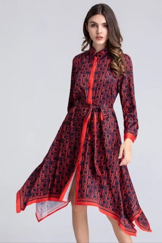 فستان تصميم فاخر باكمام طويله