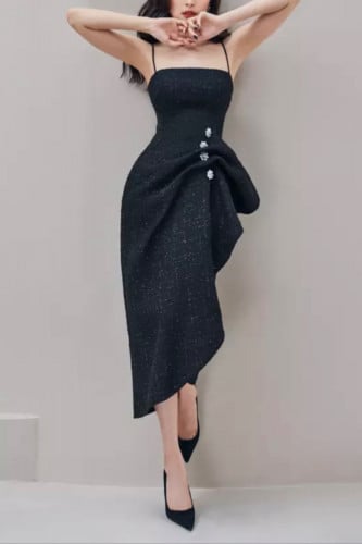 فستان ميدي مزين بالكريستال