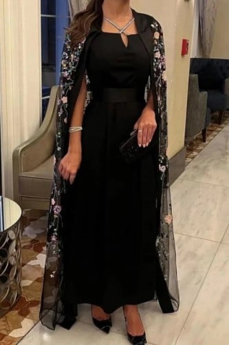 فستان سهره فاخر بوشاح مطرز بالزهور