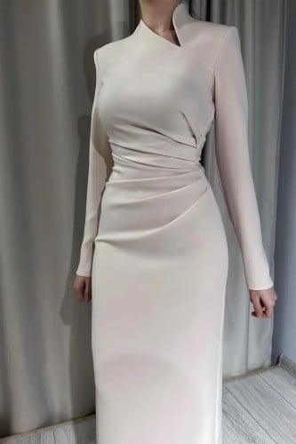 فستان نسائي سهرة موديل كلاسيكي