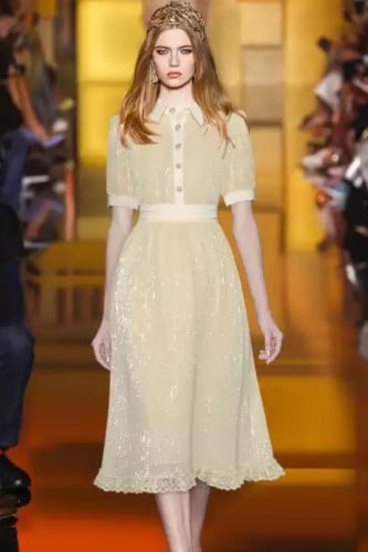 فستان ميدي بتصميم فاخر