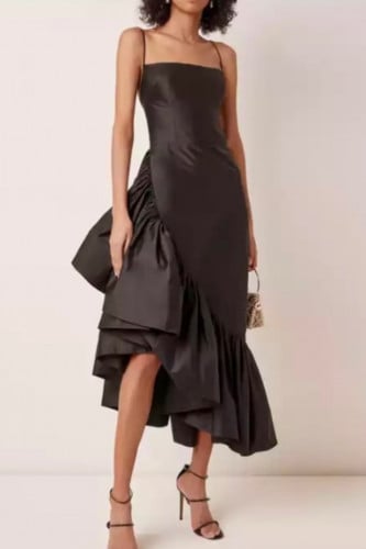 فستان أنيق مكشكش بدون أكمام