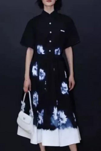 فستان أسود مطبوع بالازهار