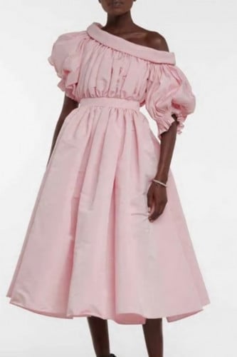 فستان ميدي بياقة واكمام منفوخة