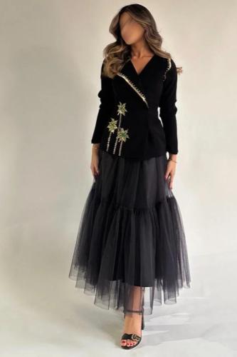 فستان سهرة كلاسيكي مطرز