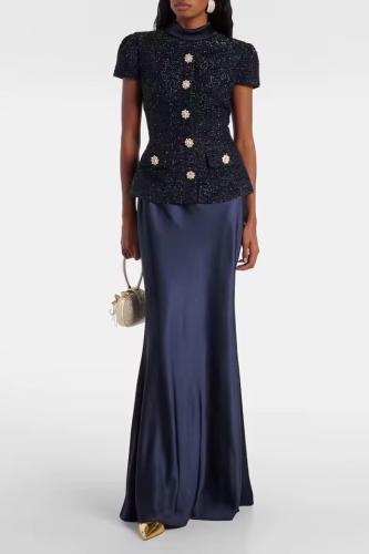 فستان أنيق بتصميم عصري