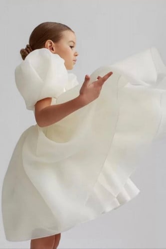 فستان بناتي كلاسيكي باكمام بف