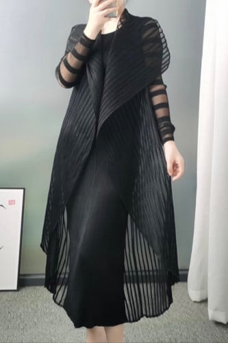 فستان من قطعتين