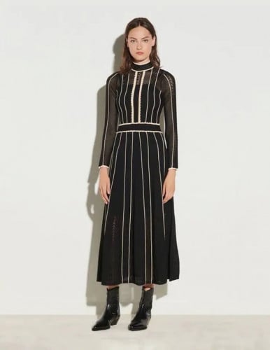 فستان ربيعي من الكروشية الخفيف