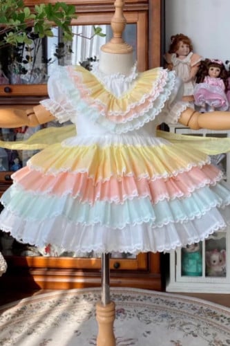 فستان بناتي مكشكش ألوان قوس المطر