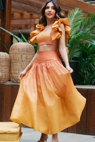 طقم فاخر تدرجات الأورنج قطعتين مكون من توب وتنورة