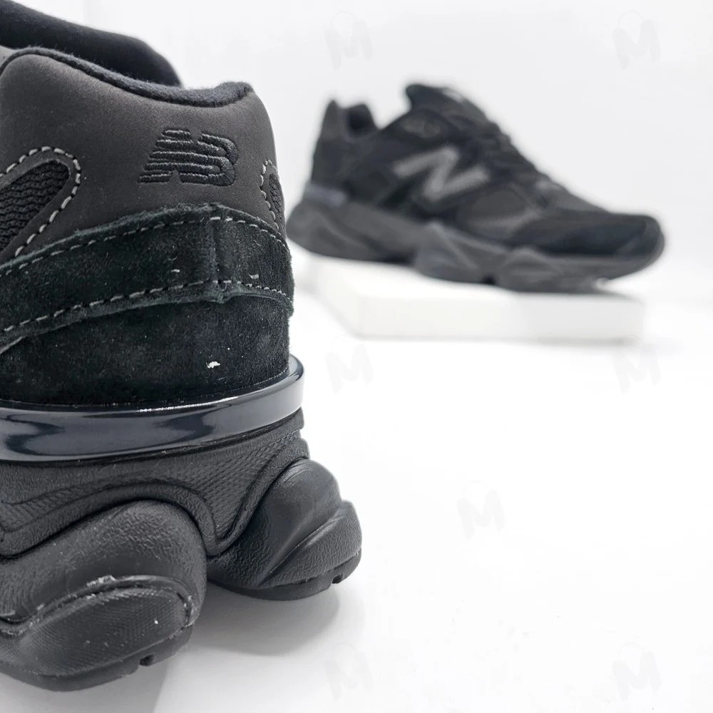 New Balance - نيو بالانس