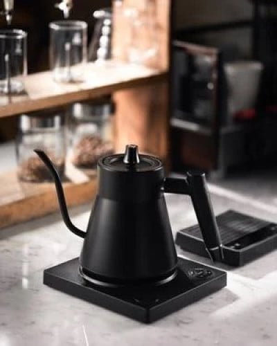 AB Electric kettle - سخان كهربائي اسود