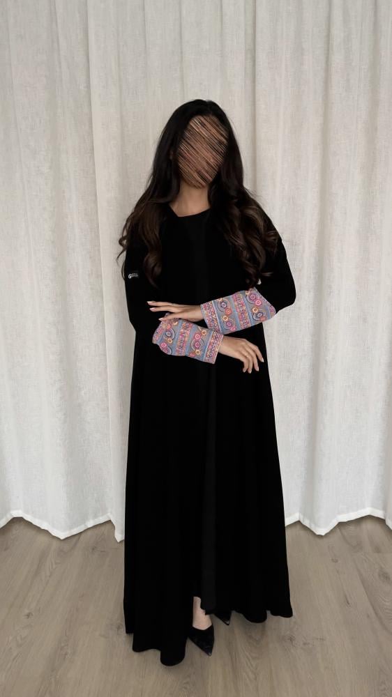 عباية نقاء الوميض