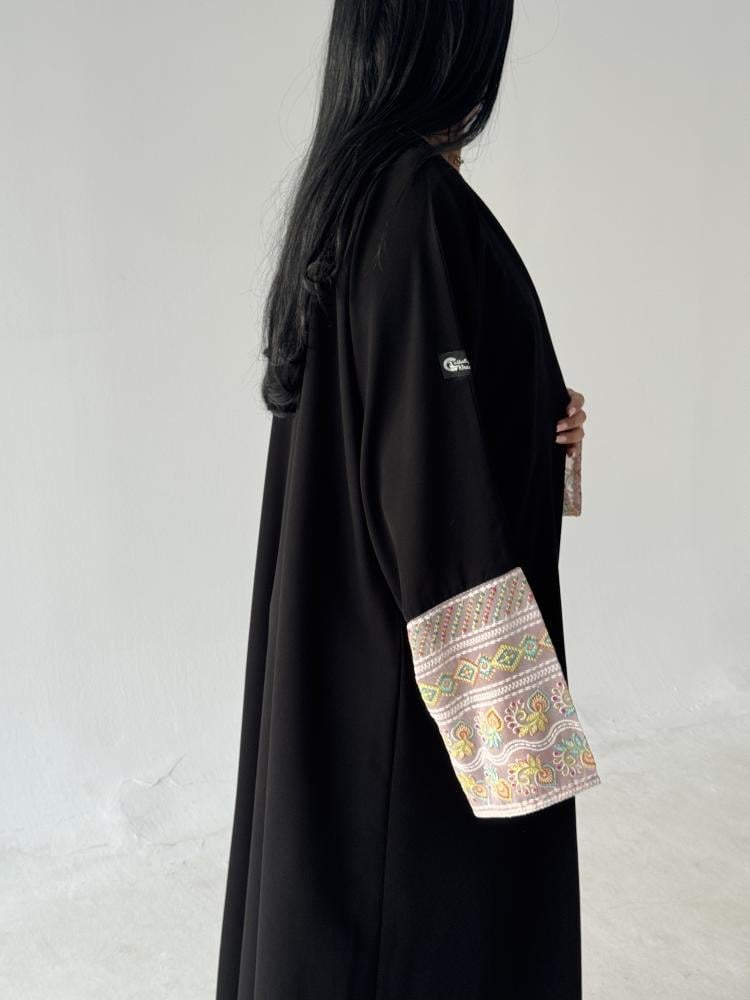 عباية نقاء البريق