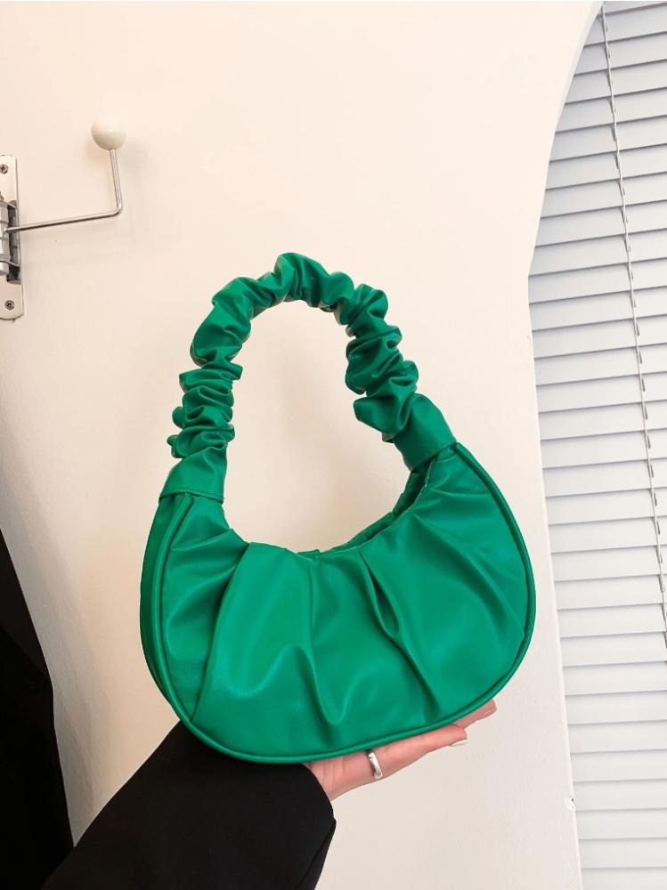 حقيبة صغيرة