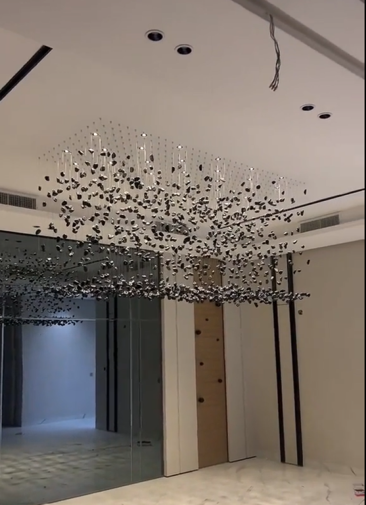 نجف حجر كرستال  معلق اسود شكل مستطيل المقاس 150*60