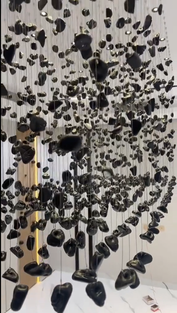 نجف حجر كرستال  معلق اسود شكل مستطيل المقاس 150*60