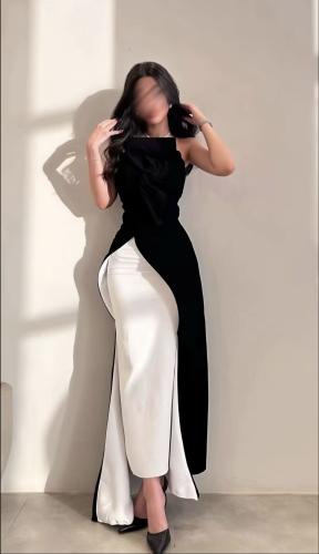 فستان اسود طويل