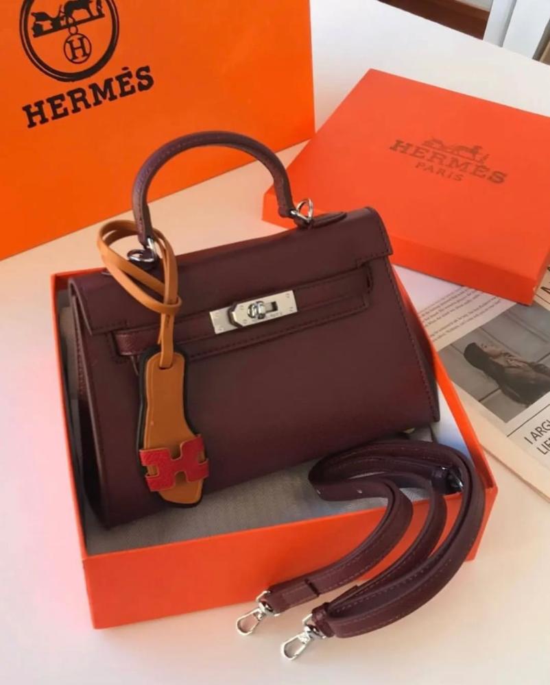 M. شنطة Hermès