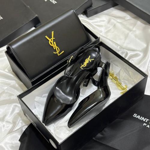 M. طقم SAINT LAURENT
