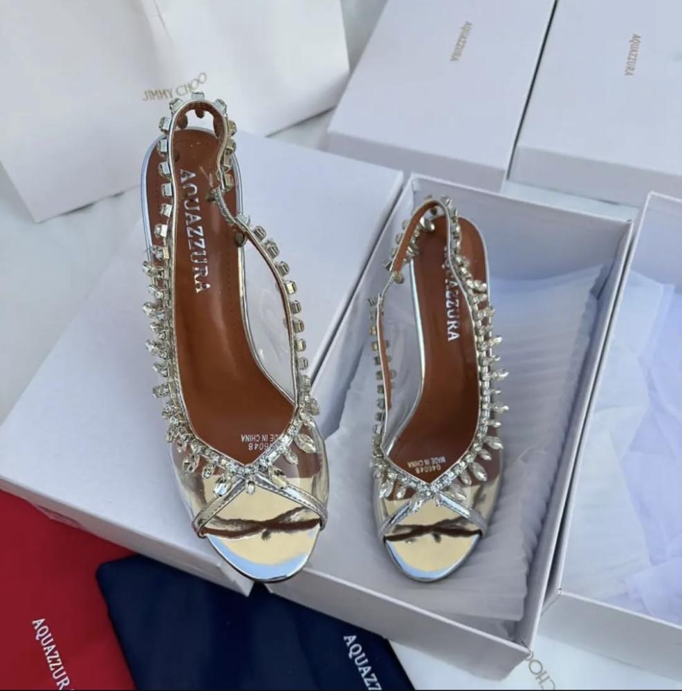 M. احذية Aquazzura