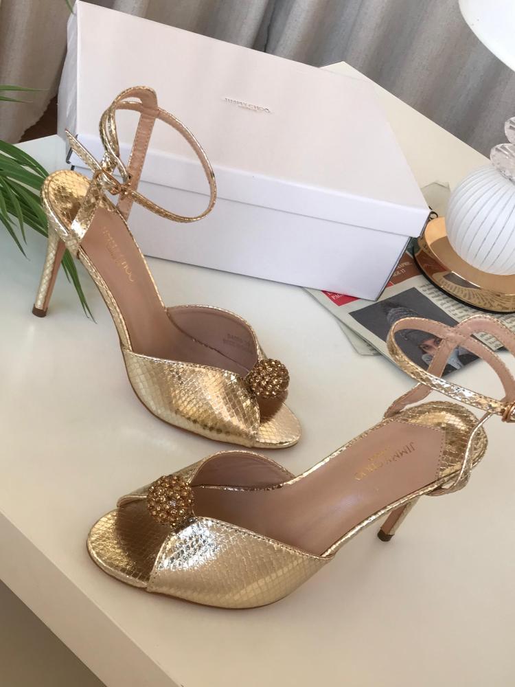 M. حذاء Jimmy Choo