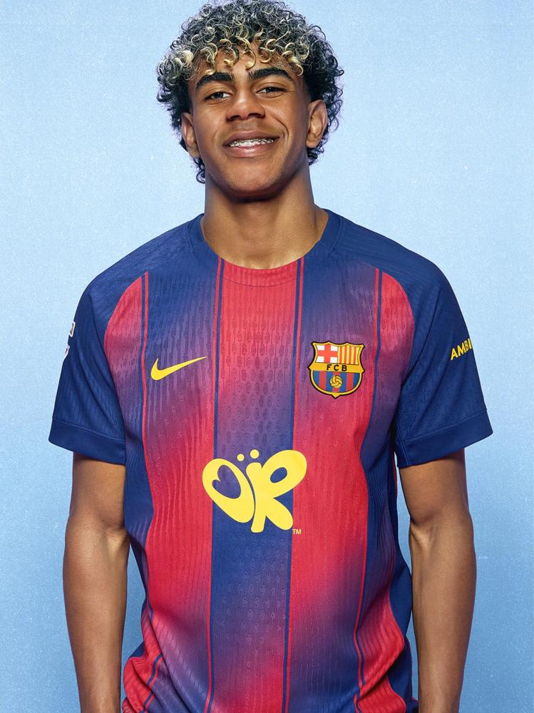 Barcelona T-shirt featuring Olivia Rodrigo collaboration