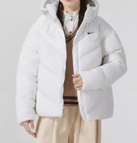 جاكيت نايك نسائي | Nike