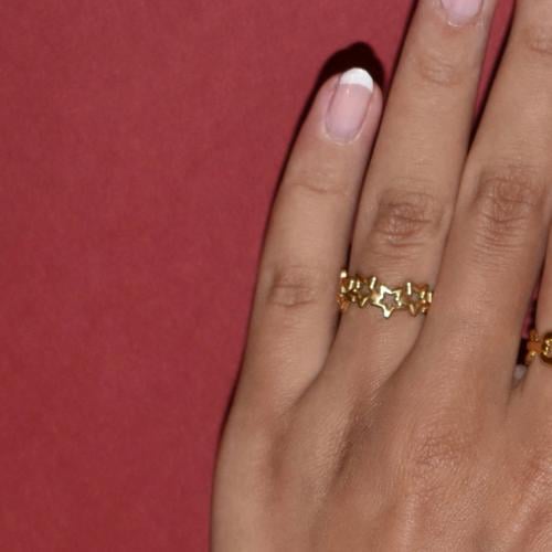 Tiny stars ring