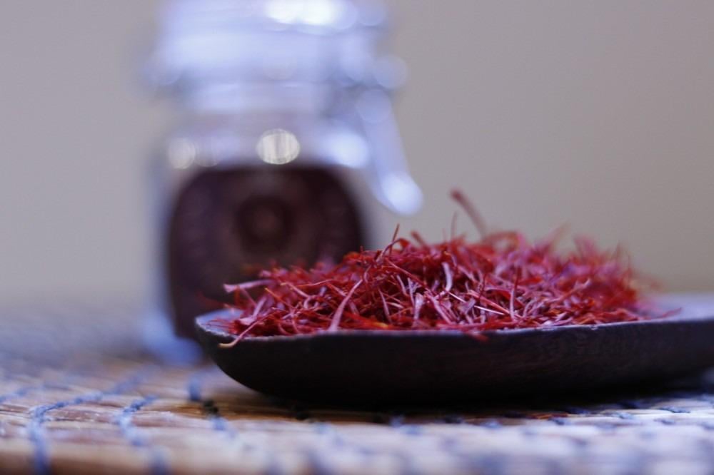 كيف أعرف الزعفران الأصلي