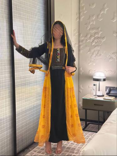 جلابيه عسيريه مخصره بمنديل
