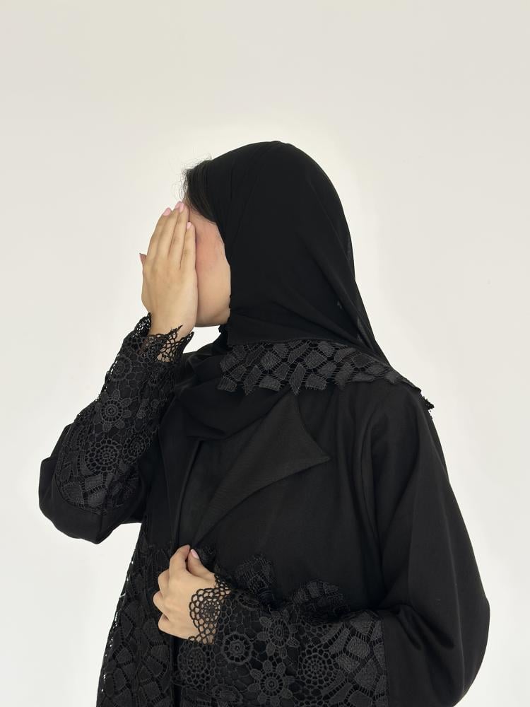 بليزر من الجبير الفخم مع الجوخ