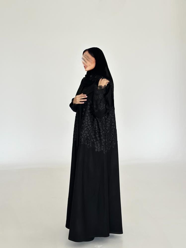 بليزر من الجبير الفخم مع الجوخ